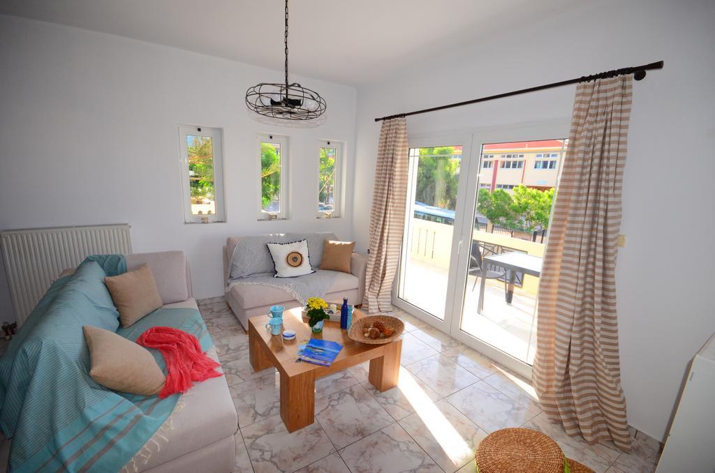 Christina Apartment Kíssamos Dış mekan fotoğraf